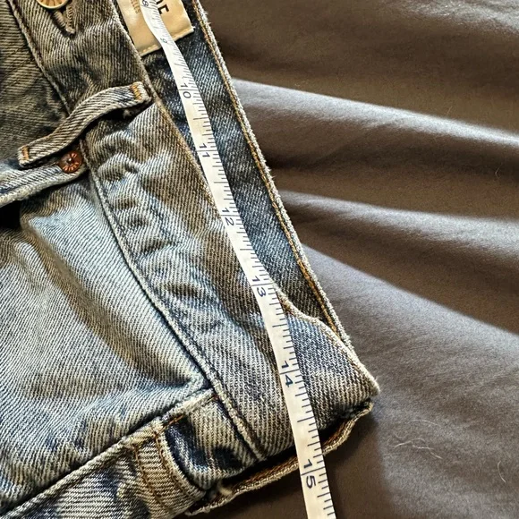 Agolde Riley Crop Denim - Picture 8 of 13